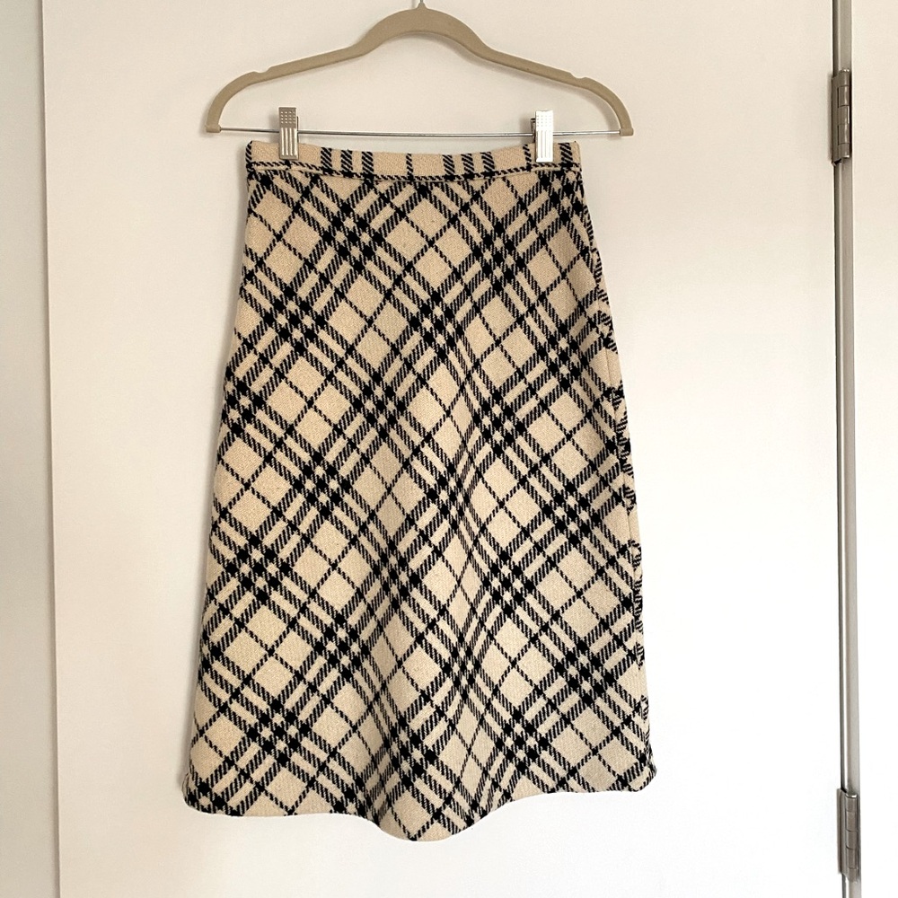 Vintage Burberry 100% Wool Skirt